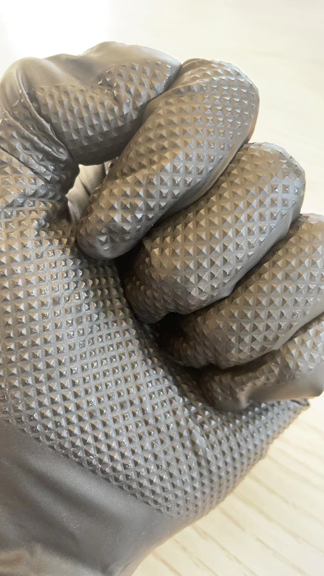 钻石纹理加厚丁晴手套